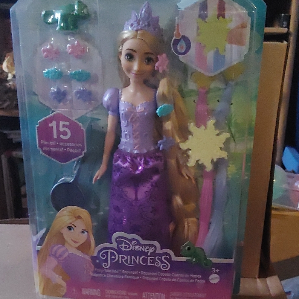 Disney Princess Rapunzel Doll with Accessories